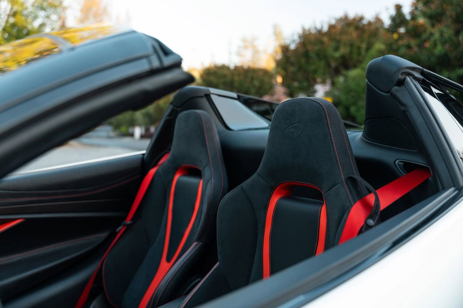 Used 2021 McLaren 720S Spider image 6