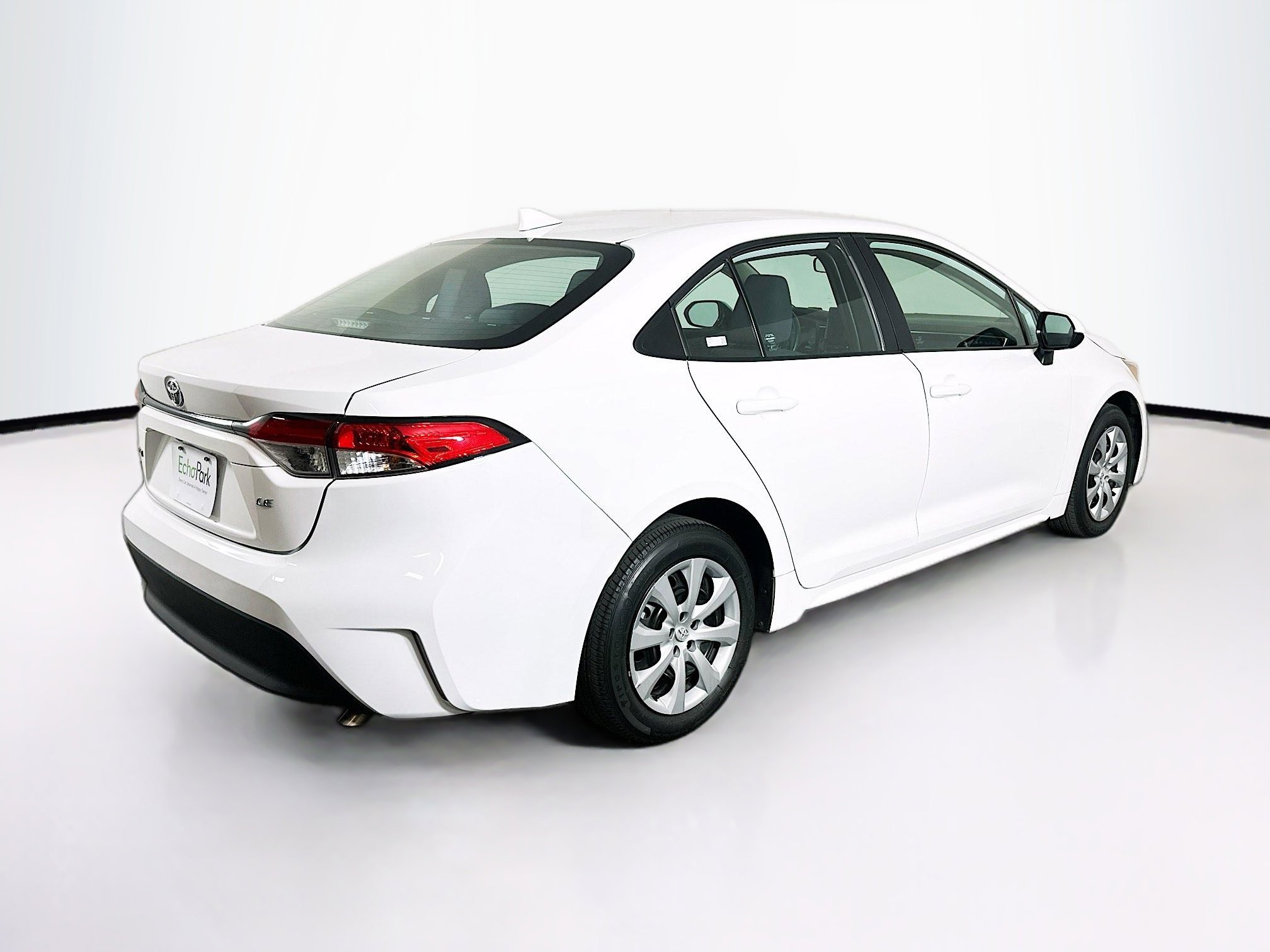Used 2024 Toyota Corolla LE image 9