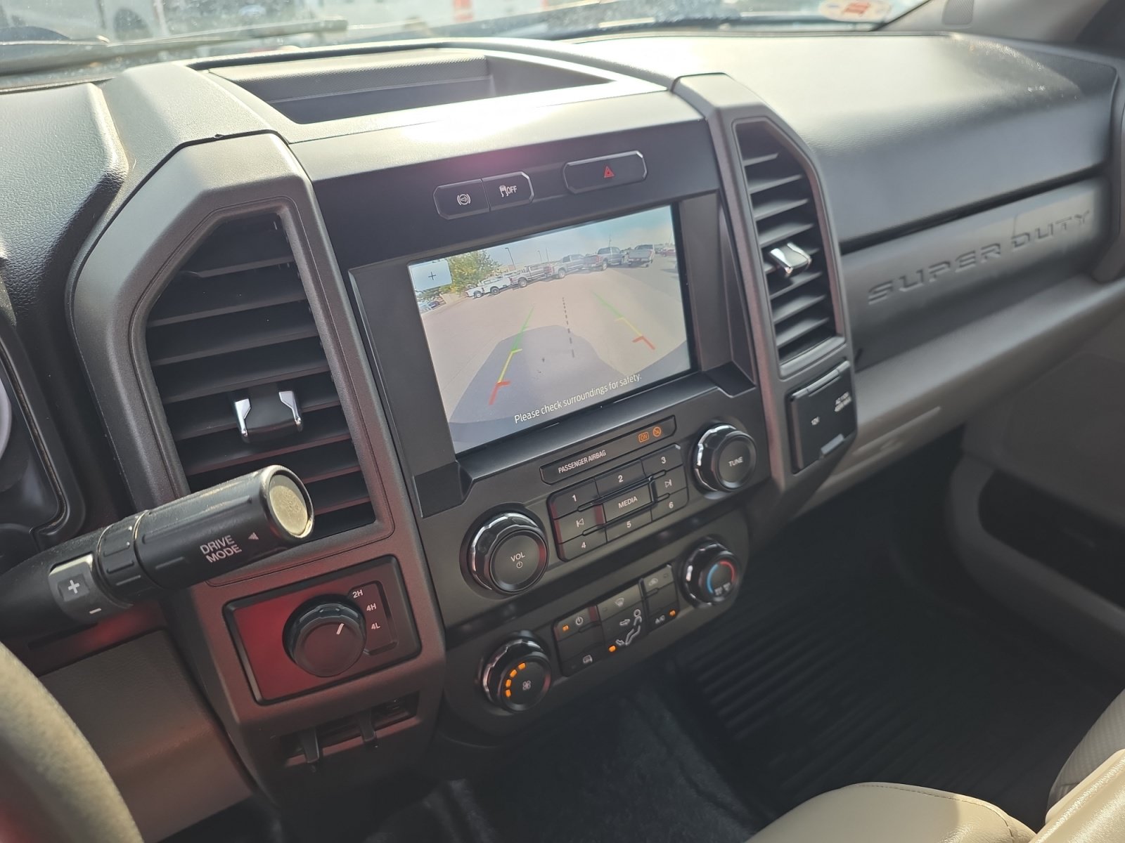 Used 2020 Ford F350 XL w/ STX Appearance Package AWD/4WD image 17