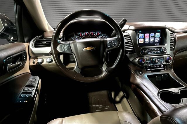 Used 2019 Chevrolet Suburban LT AWD/4WD image 8