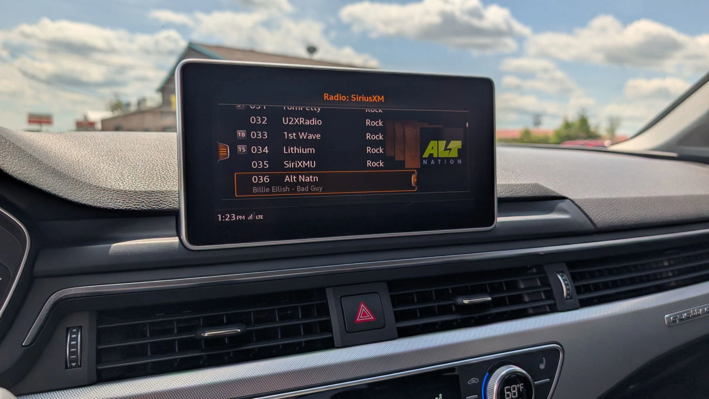 Used 2017 Audi A4 2.0T Premium Plus w/ Premium Plus Package AWD/4WD image 14