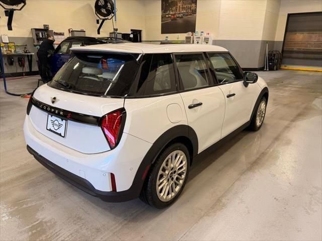 Used 2025 MINI Cooper S image 6
