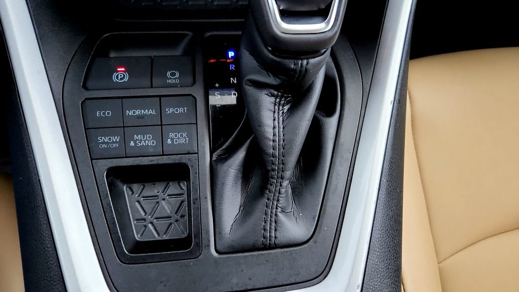Used 2024 Toyota RAV4 XLE Premium w/ Weather Package AWD/4WD image 34
