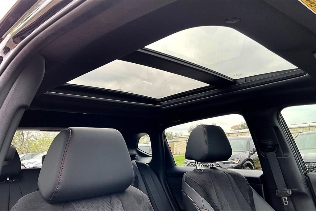 Used 2025 Acura ADX A-Spec image 22