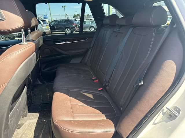 Used 2017 BMW X5 xDrive35i w/ Lighting Package AWD/4WD image 11