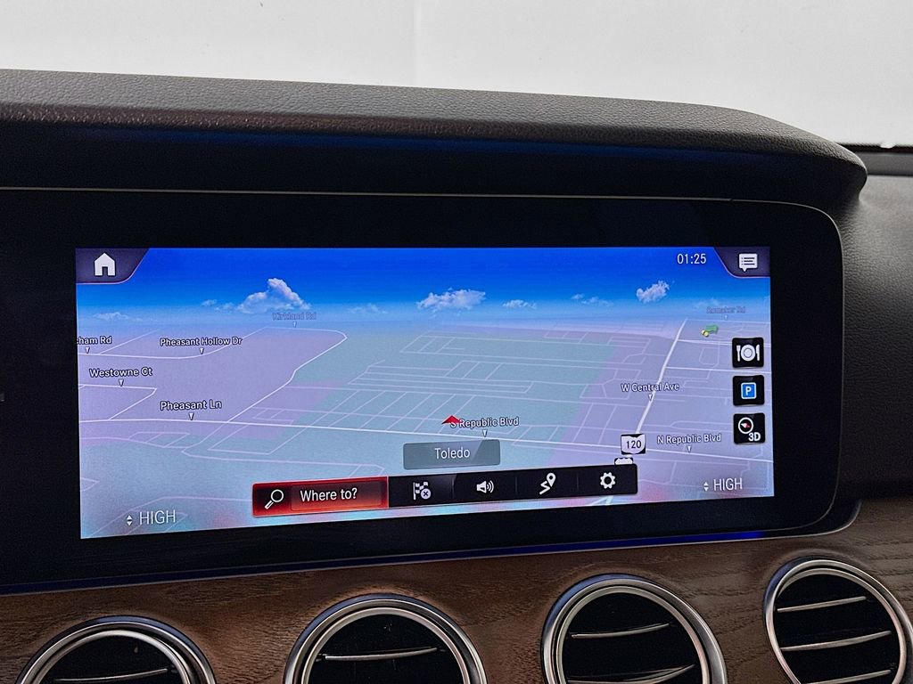 Used 2021 Mercedes-Benz E 350 4MATIC Sedan image 19