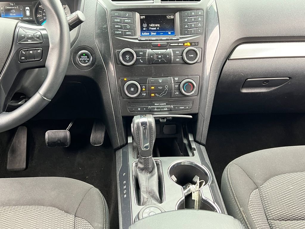 Used 2018 Ford Explorer XLT image 13