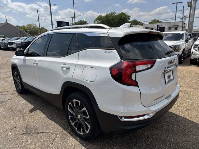 Used 2023 GMC Terrain SLT w/ Infotainment Package II image 9