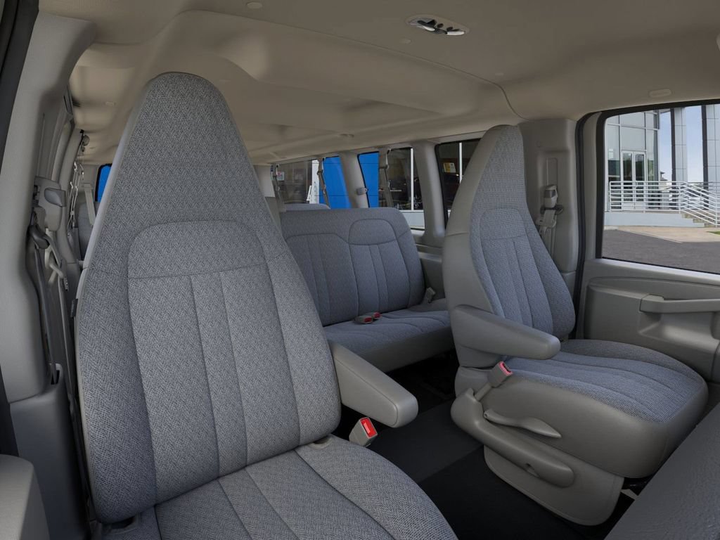 Used 2026 Chevrolet Express 3500 LS RWD image 16