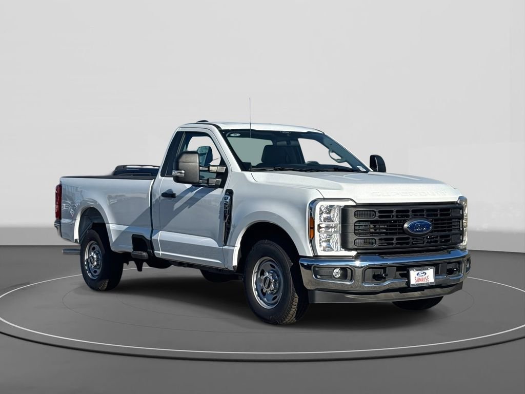 New 2026 Ford F250 XL w/ XL Chrome Package image 4