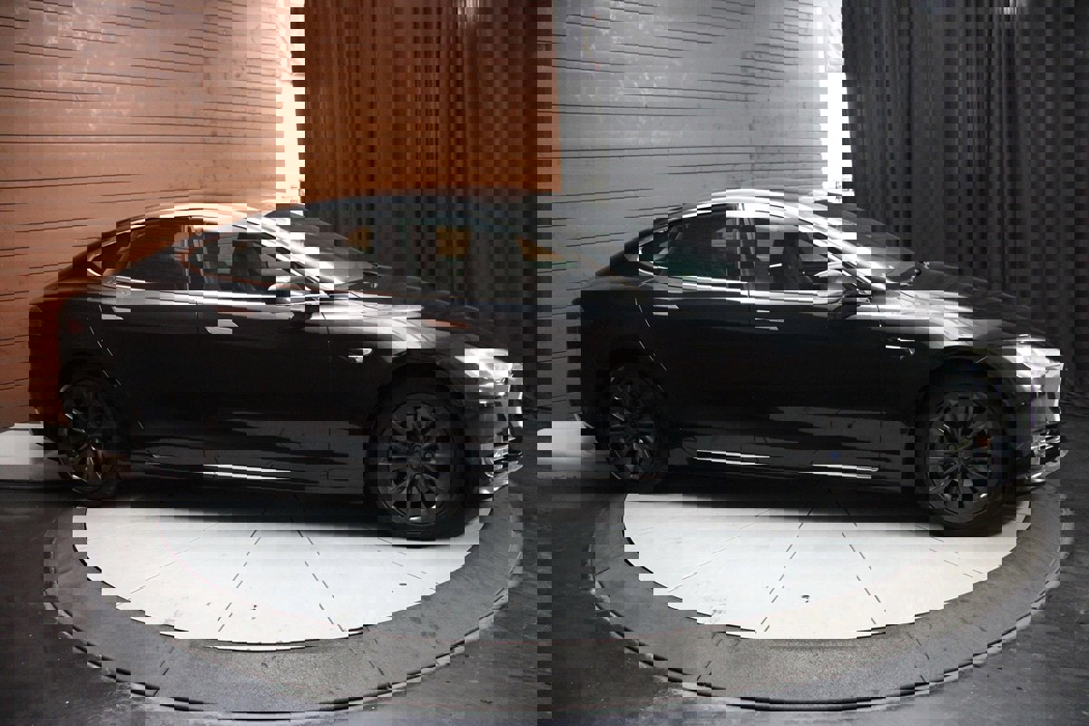 Used 2018 Tesla Model S 75D image 13