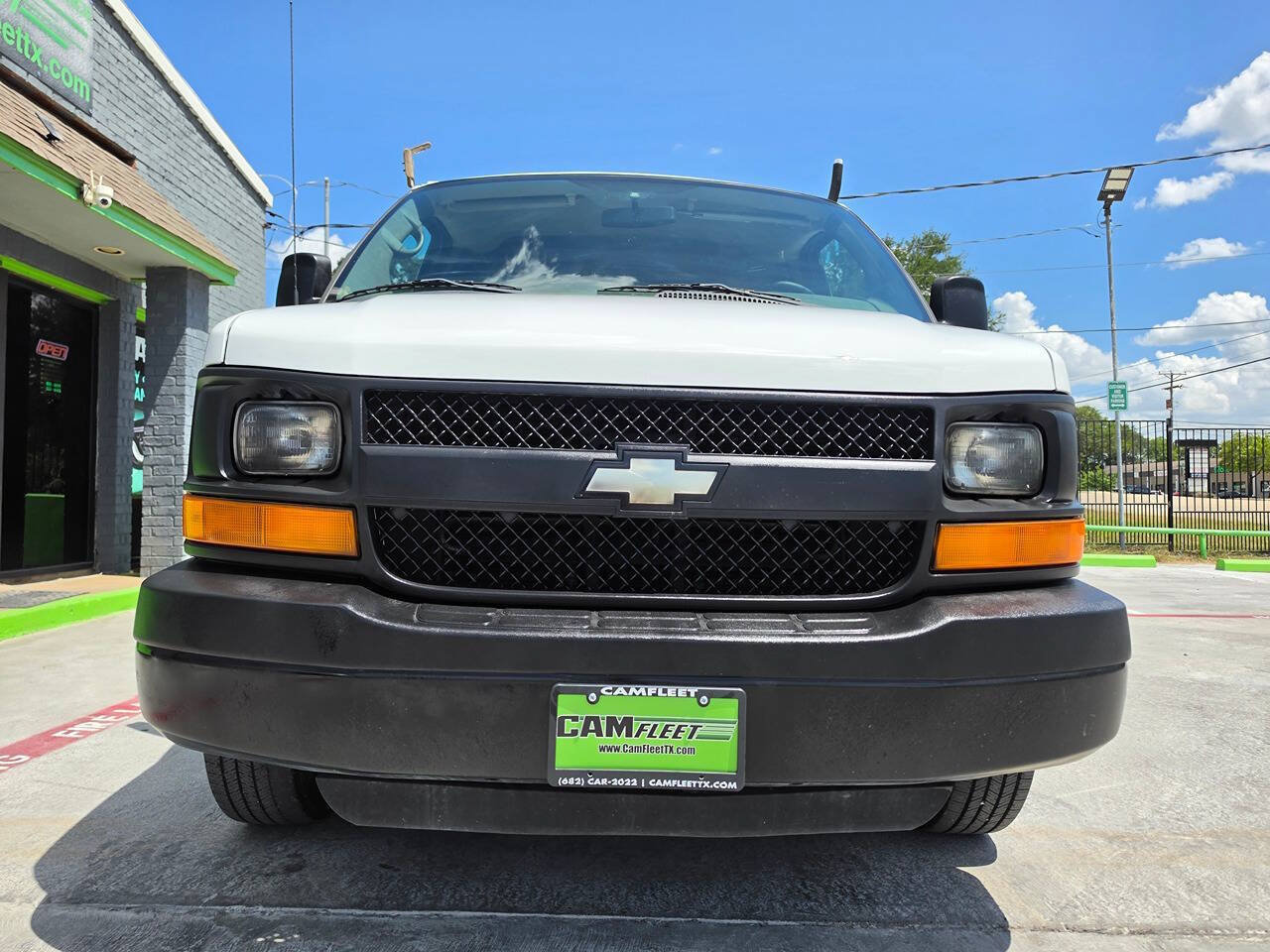 Used 2012 Chevrolet Express 2500 w/ Cold Climate Package RWD image 8