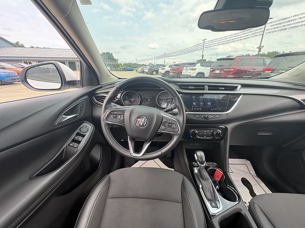 Used 2023 Buick Encore GX Preferred w/ Cold Weather Comfort Package FWD image 22