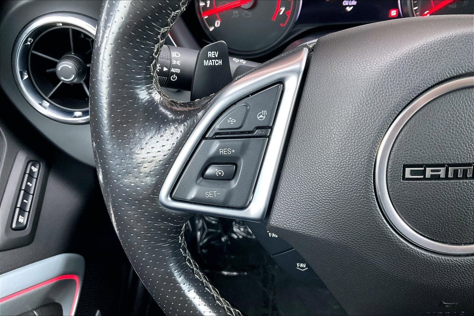 Used 2020 Chevrolet Camaro SS image 10