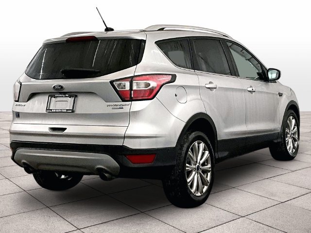 Used 2017 Ford Escape Titanium w/ Equipment Group 301A AWD/4WD image 11
