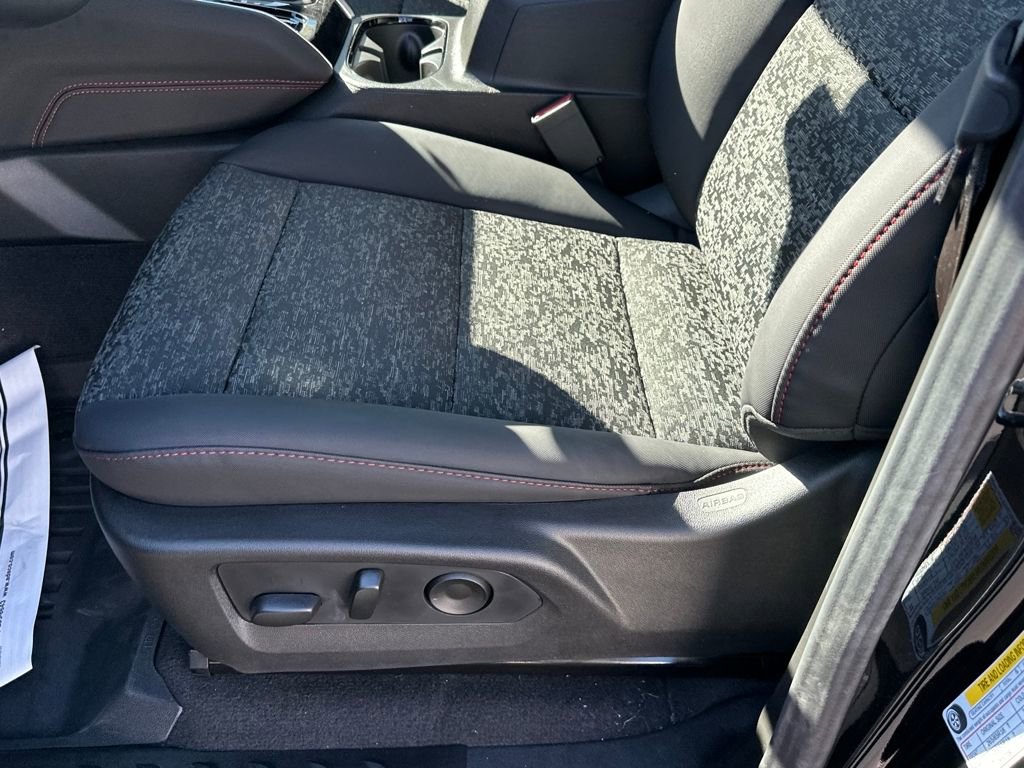 New 2026 Chevrolet Colorado Z71 image 13