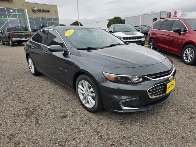Used 2018 Chevrolet Malibu LT image 4