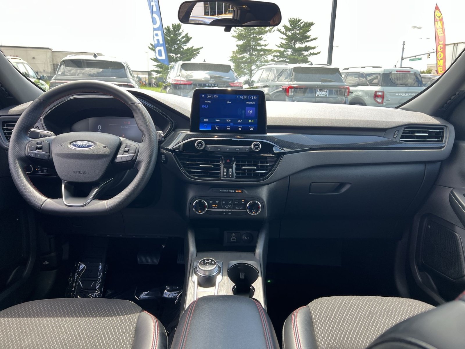 Used 2025 Ford Escape ST-Line AWD/4WD image 22