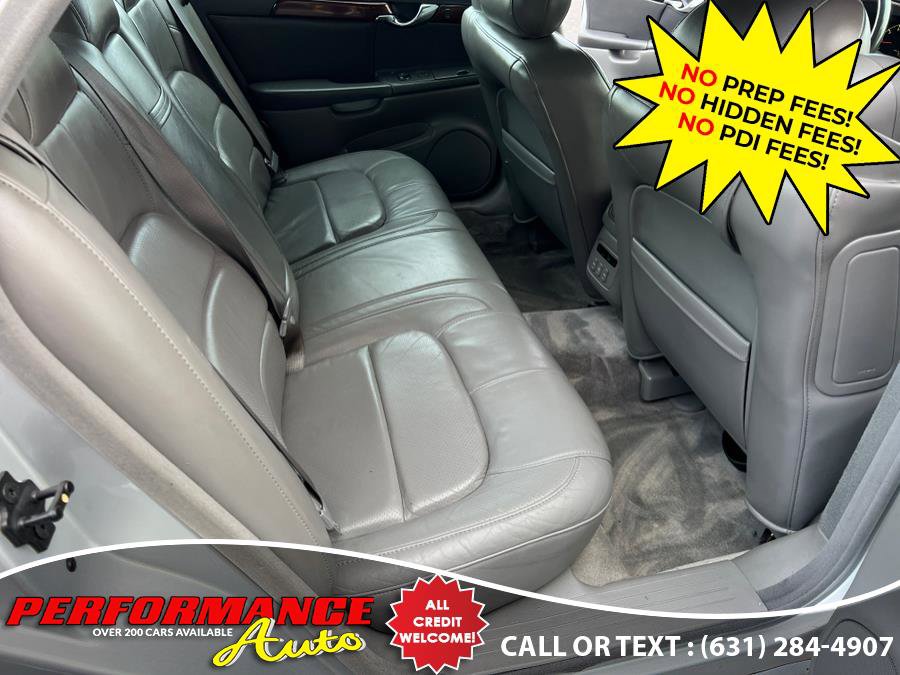 Used 2001 Cadillac De Ville DTS w/ Comfort/Convenience Pkg FWD image 9