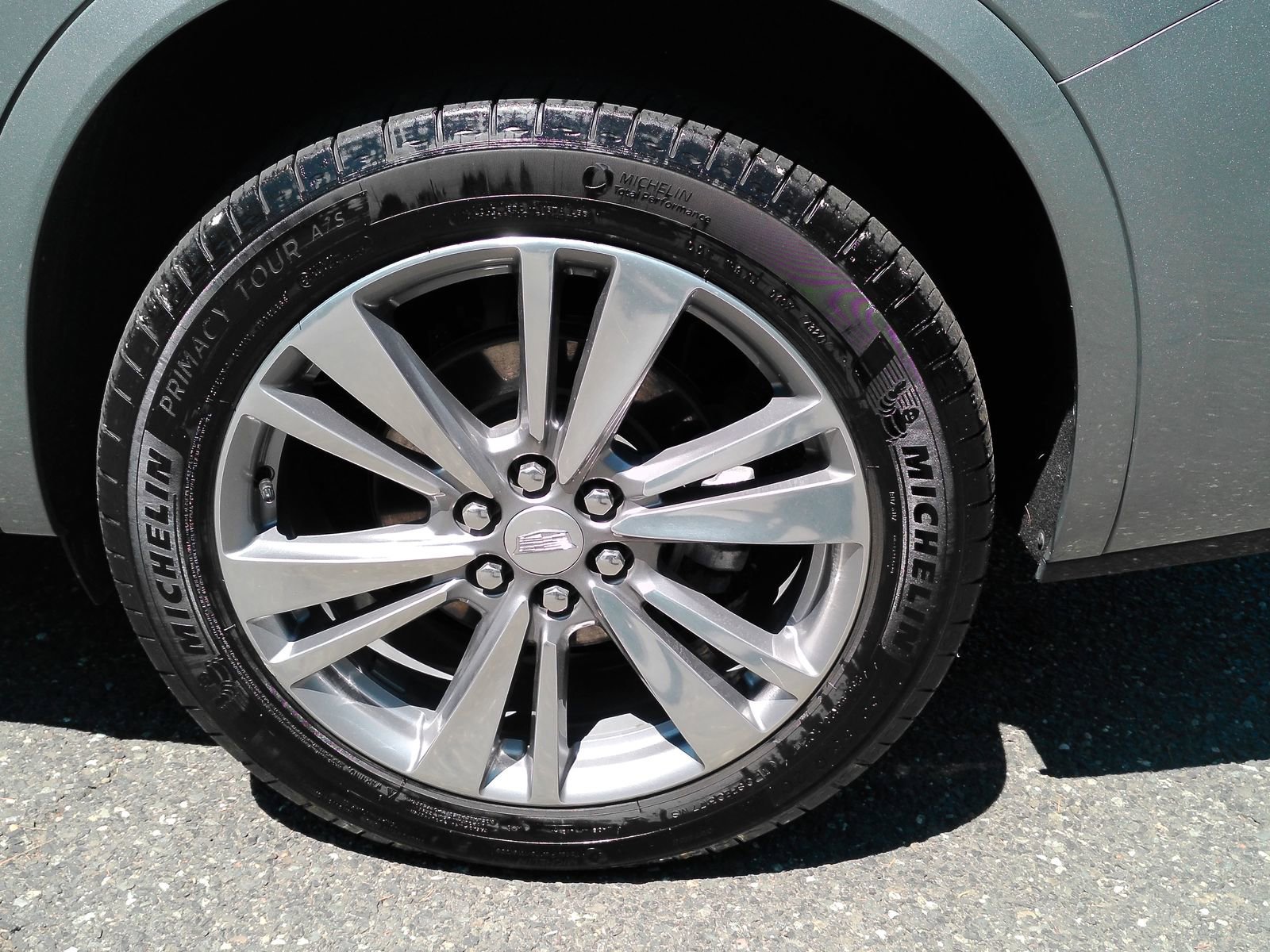 Used 2025 Cadillac XT6 Premium Luxury AWD/4WD image 19