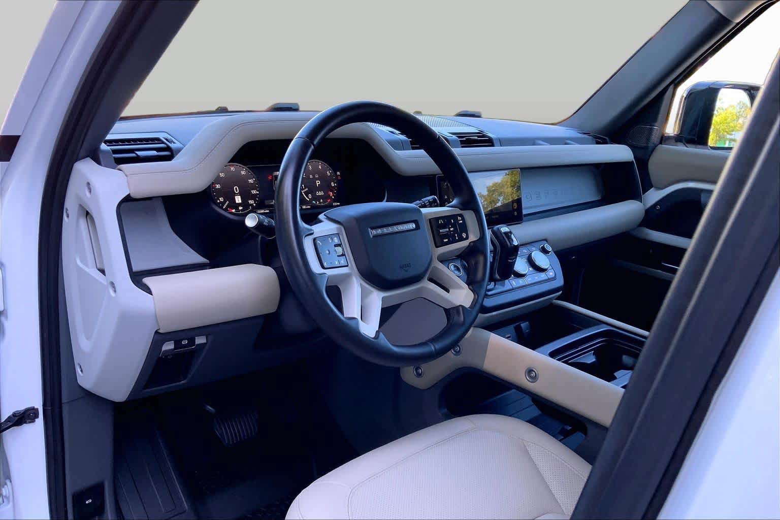 Used 2024 Land Rover Defender 110 S AWD/4WD image 16