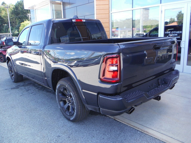 New 2026 RAM 1500 4x4 Crew Cab image 15