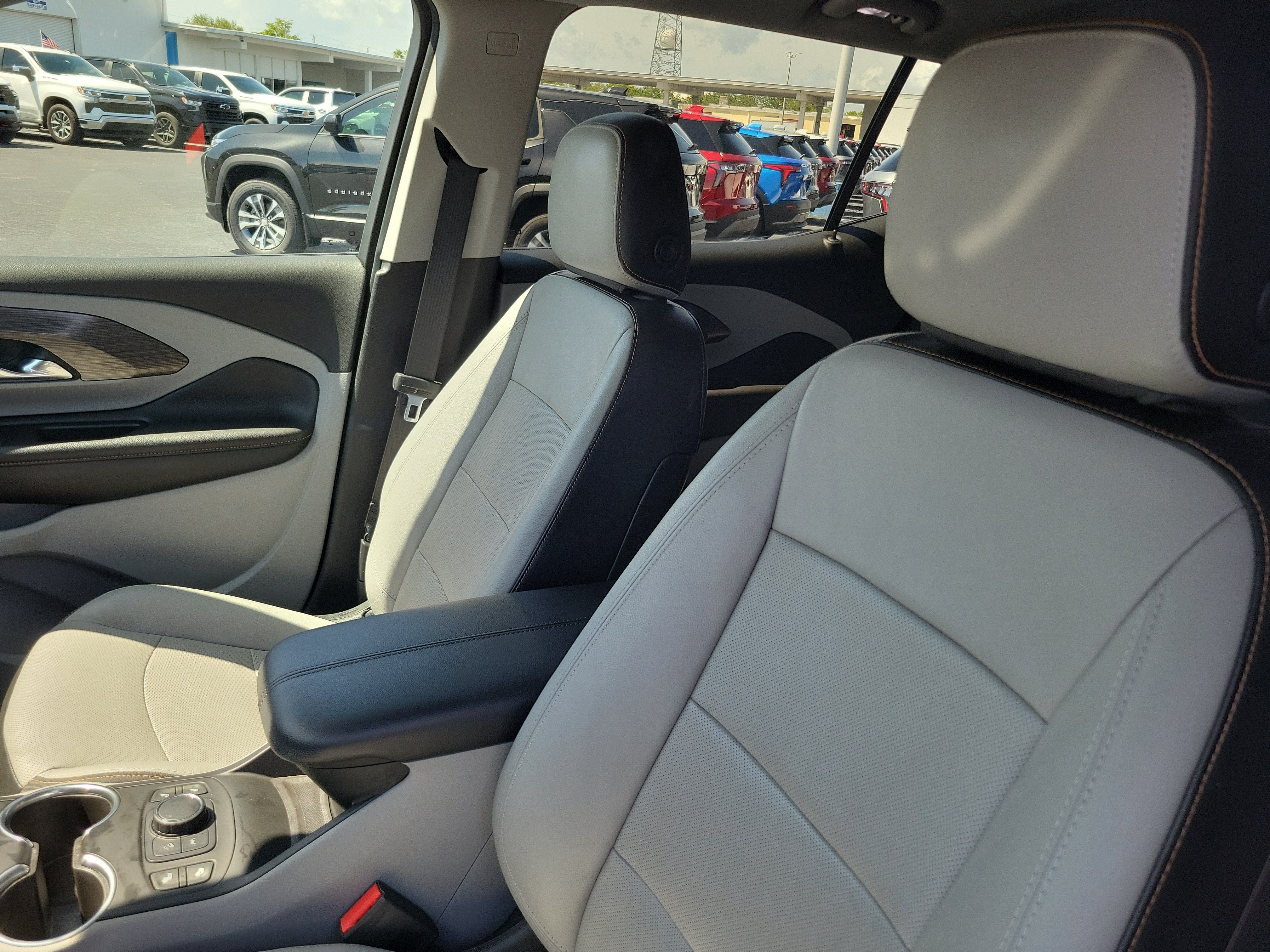 Used 2020 GMC Terrain SLT w/ Preferred Package FWD image 15