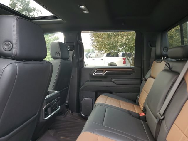 Certified 2024 Chevrolet Silverado 2500 High Country w/ Technology Package AWD/4WD image 8