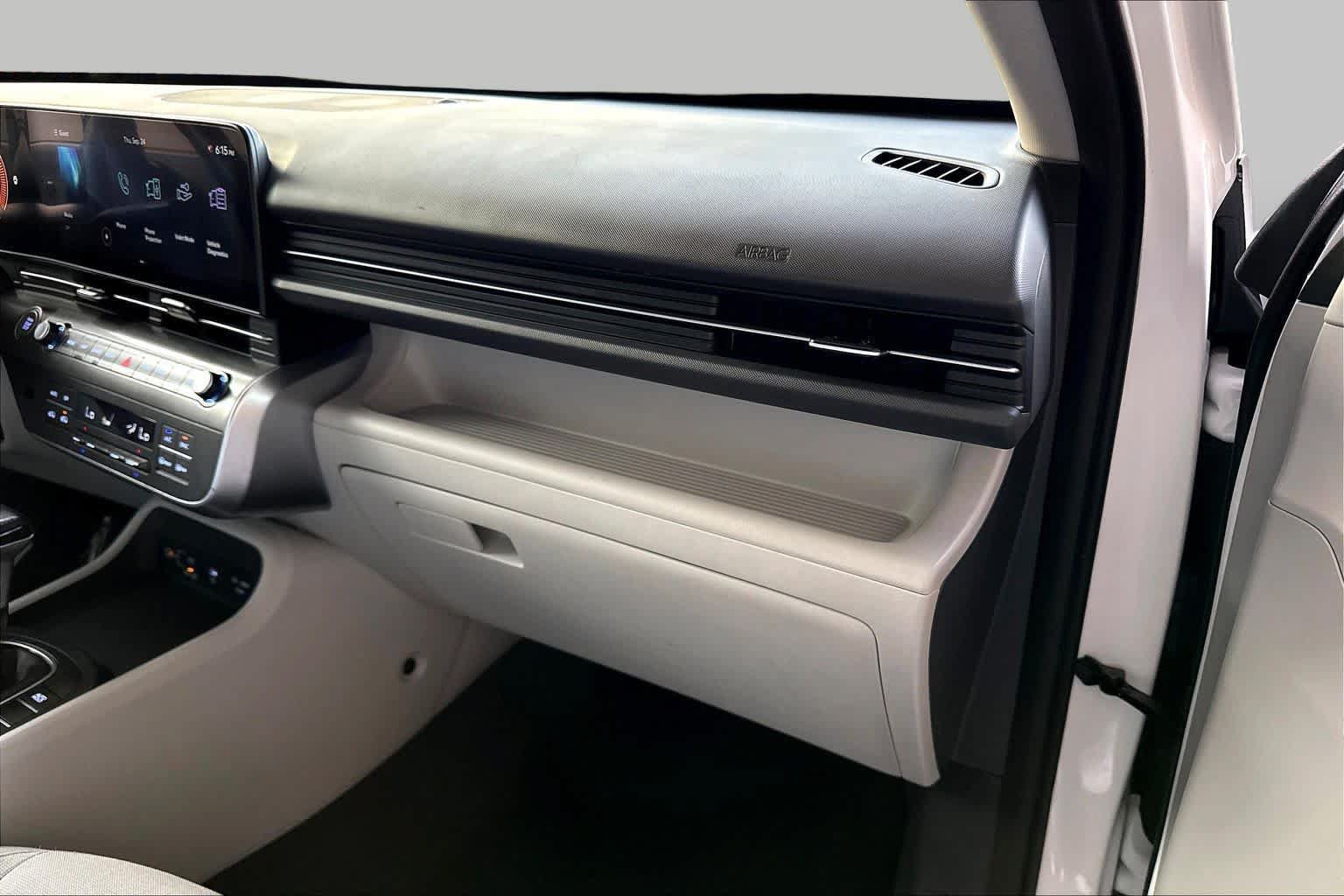 Used 2025 Hyundai Kona SEL AWD/4WD image 18