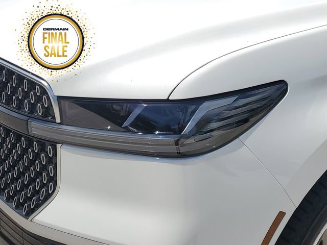 New 2025 Lincoln Navigator Reserve image 12