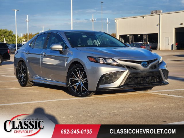 Used 2023 Toyota Camry SE FWD 360° Tour