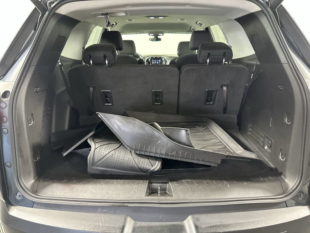 Used 2019 Chevrolet Traverse LT FWD image 27
