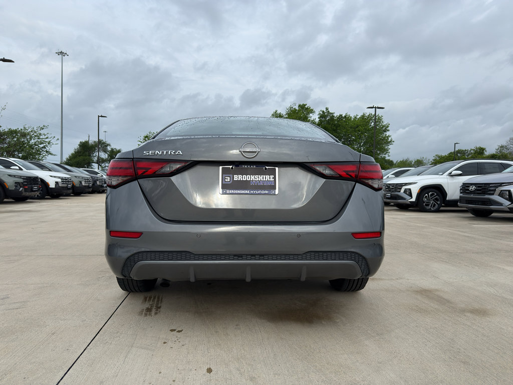 Used 2024 Nissan Sentra S image 6