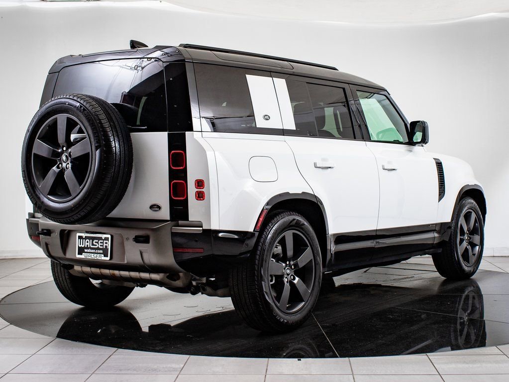 Used 2021 Land Rover Defender 110 X-Dynamic HSE AWD/4WD image 10