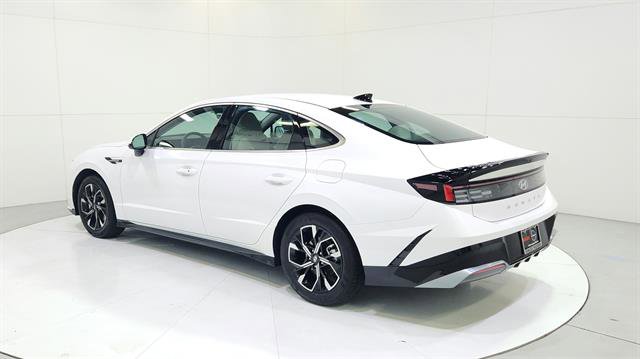 Used 2025 Hyundai Sonata SEL image 6