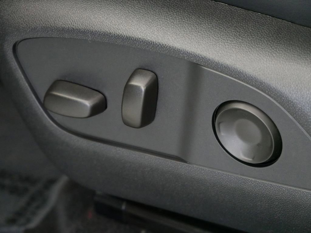 New 2026 Buick Enclave Sport Touring w/ Super Cruise Package image 17