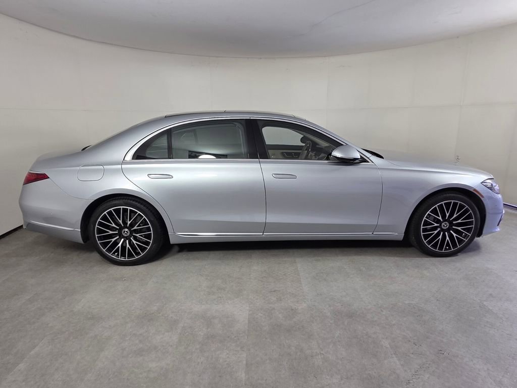 Certified 2023 Mercedes-Benz S 580 4MATIC Sedan image 3