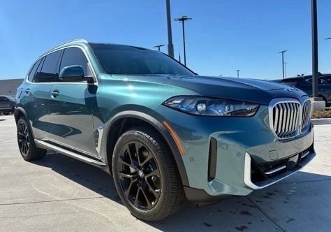 Used 2026 BMW X5 xDrive40i AWD/4WD image 2