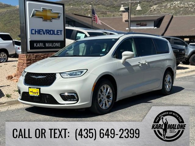 Used 2021 Chrysler Pacifica Touring-L w/ Premium & Safety Sphere Group FWD image 1