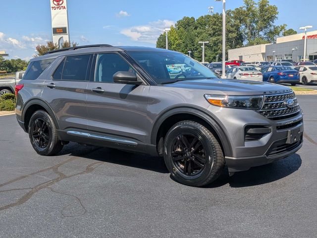 Used 2023 Ford Explorer XLT RWD video 2