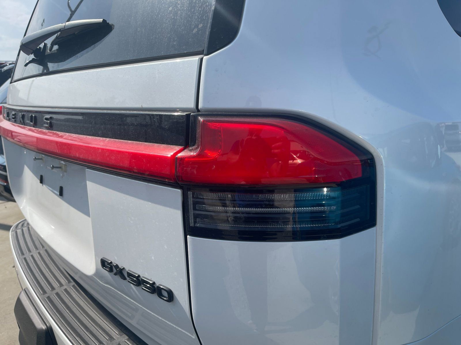 Used 2024 Lexus GX 550 w/ Cold Area Package image 7