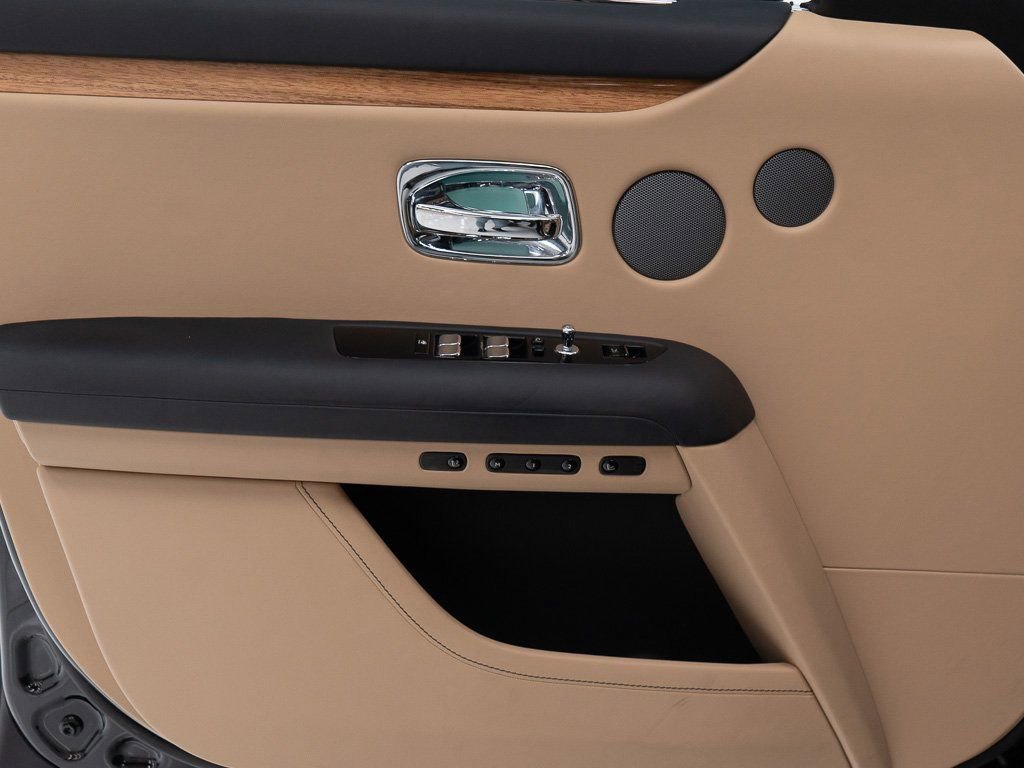 Certified 2022 Rolls-Royce Ghost image 12