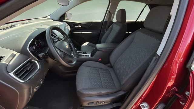 Used 2024 Chevrolet Equinox LT image 17
