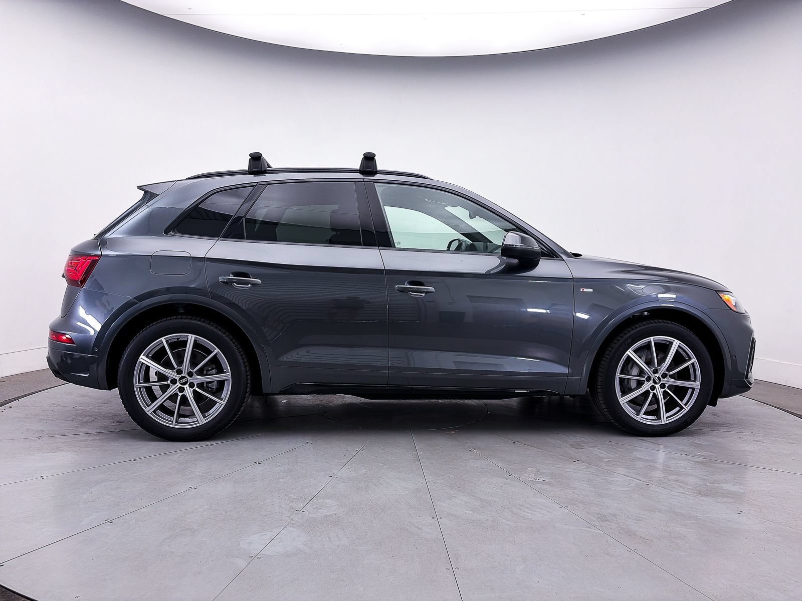 Used 2023 Audi Q5 e Prestige w/ Prestige Package AWD/4WD image 48