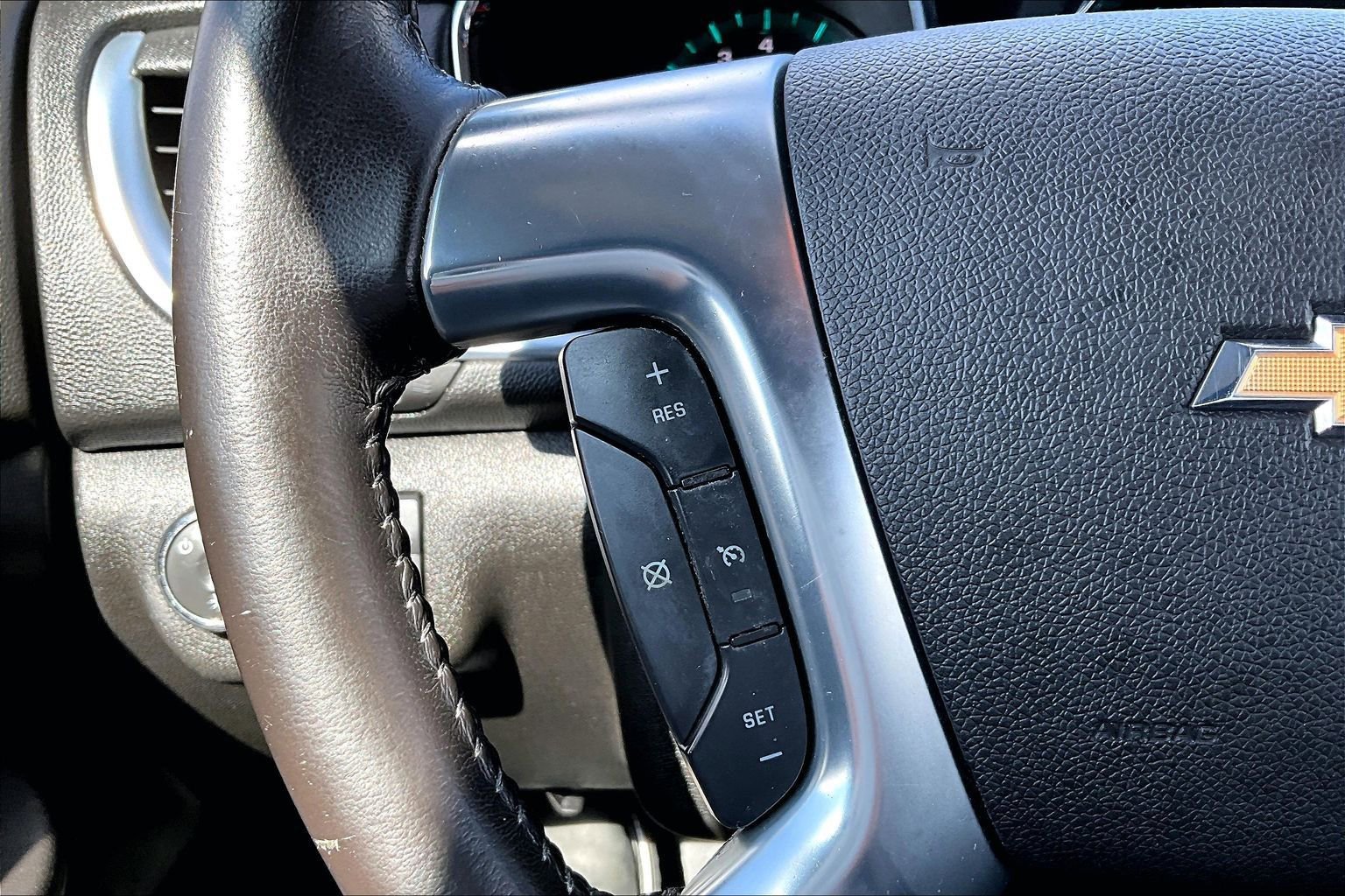 Used 2016 Chevrolet Traverse LT image 11