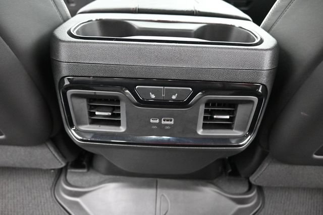 Used 2025 GMC Sierra 2500 AT4X AWD/4WD image 16