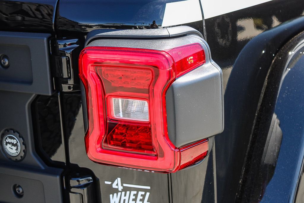 New 2026 Jeep Wrangler Unlimited Rubicon AWD/4WD image 9
