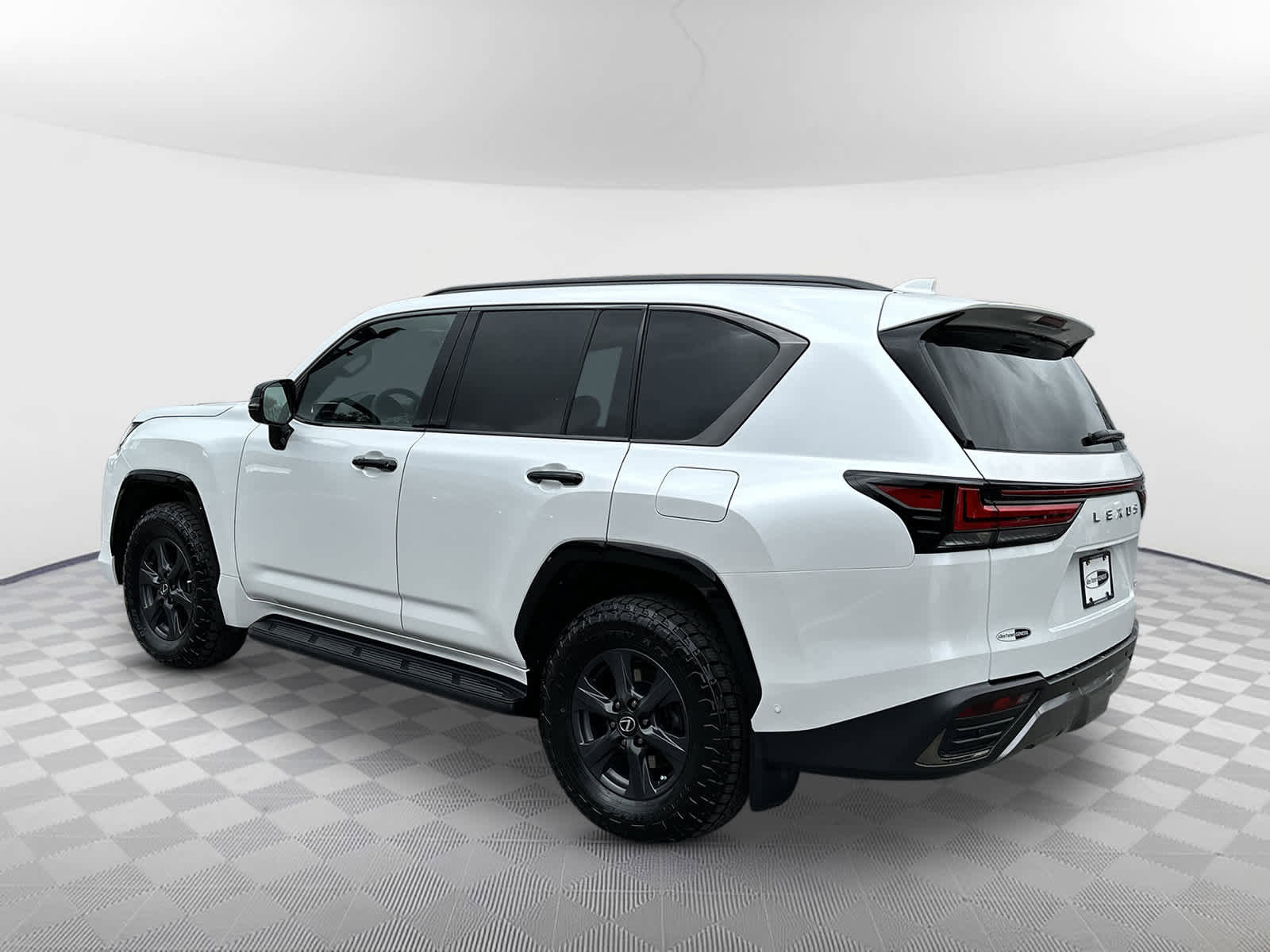 Used 2026 Lexus LX 700h Overtrail image 5