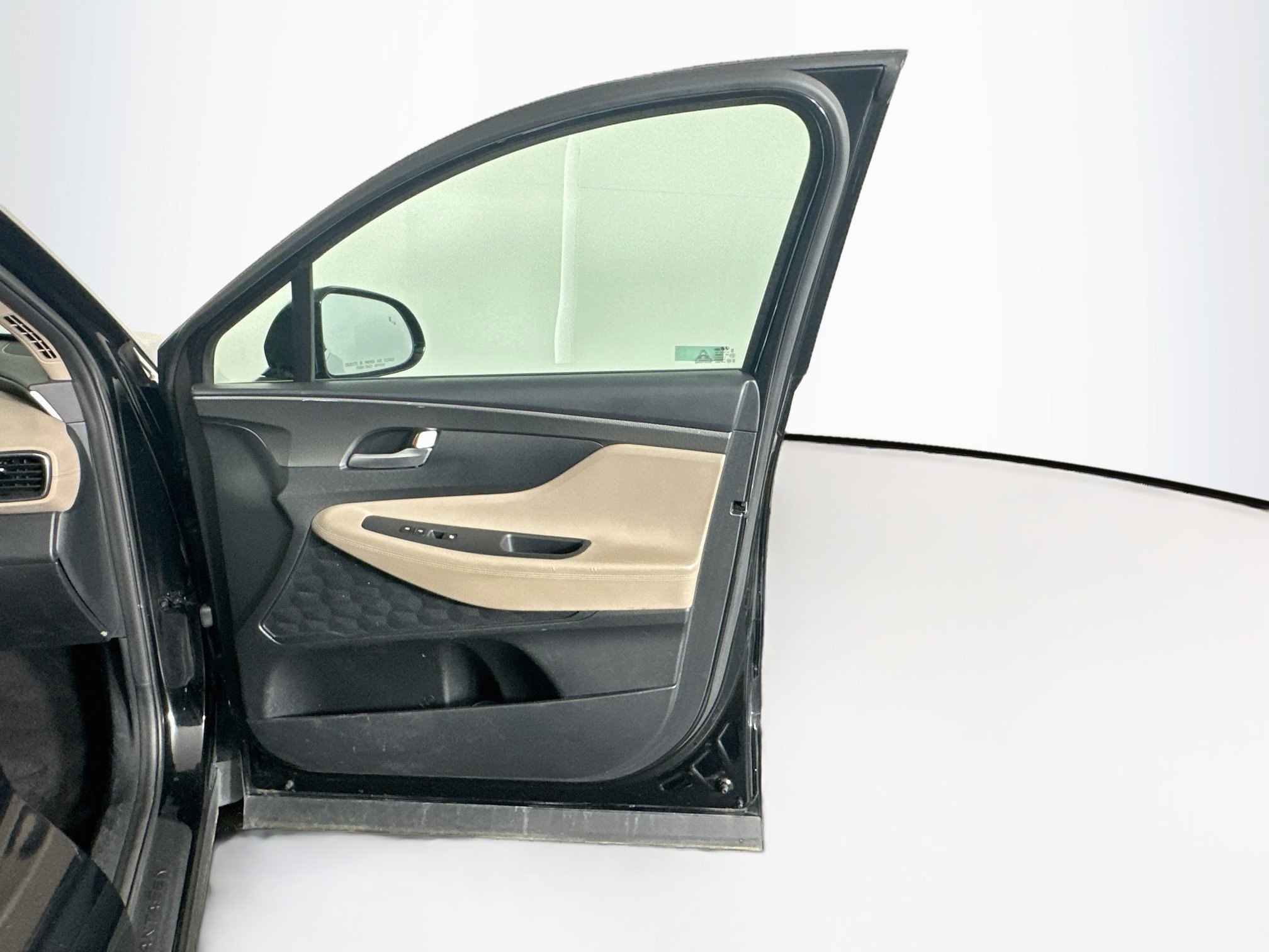 Used 2020 Hyundai Santa Fe SEL w/ Cargo Package FWD image 31