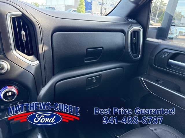 Used 2022 GMC Sierra 2500 AT4 w/ AT4 Premium Plus Package AWD/4WD image 28
